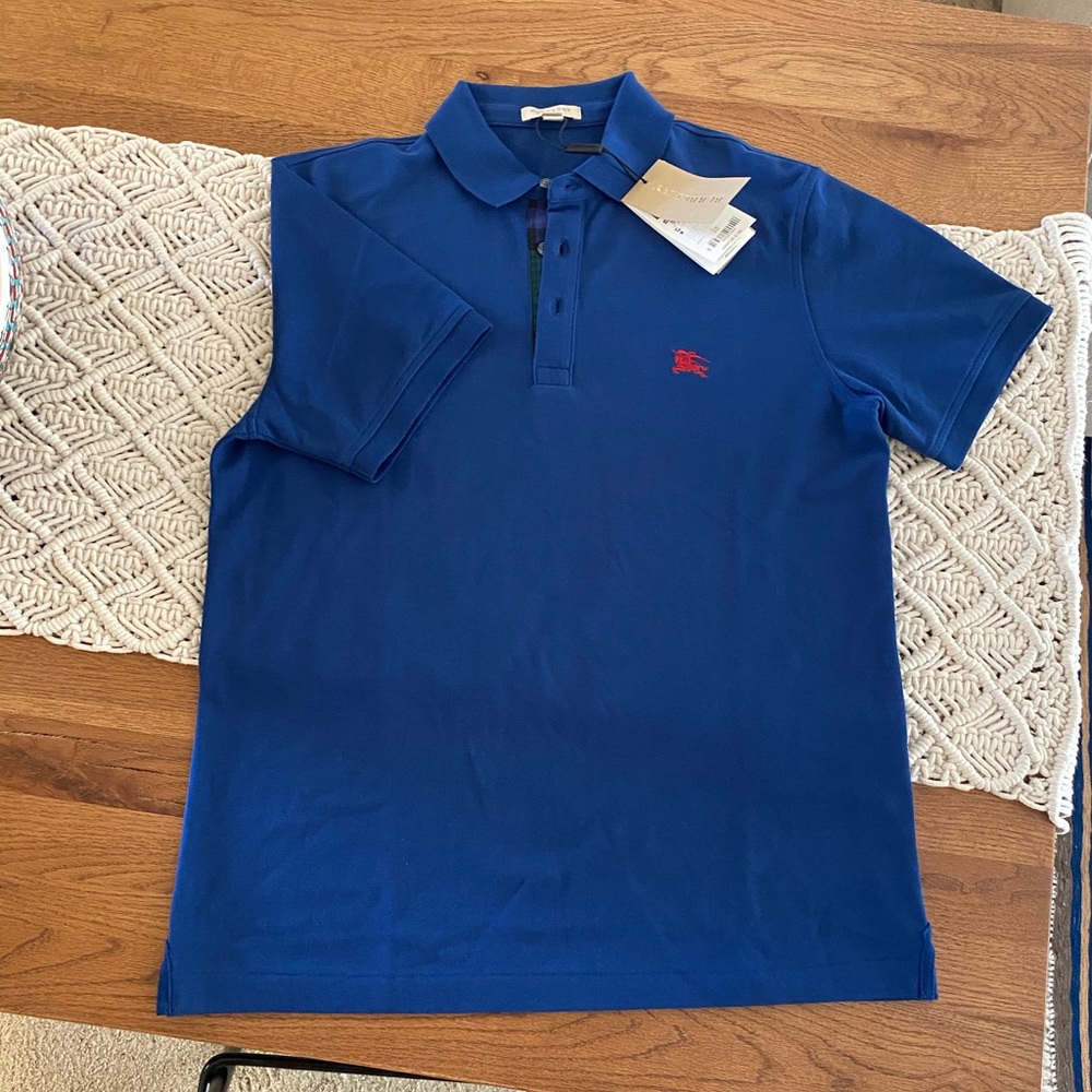 ⛔️SOLD⛔️NWT Burberry Men’s Polo Shirt Size M